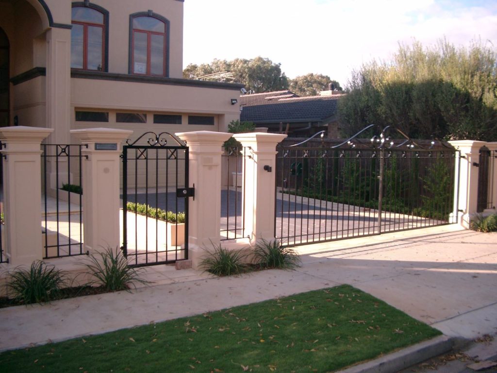 contemporarydesignautomatedinwardlyopeningdualdrivewaysteel